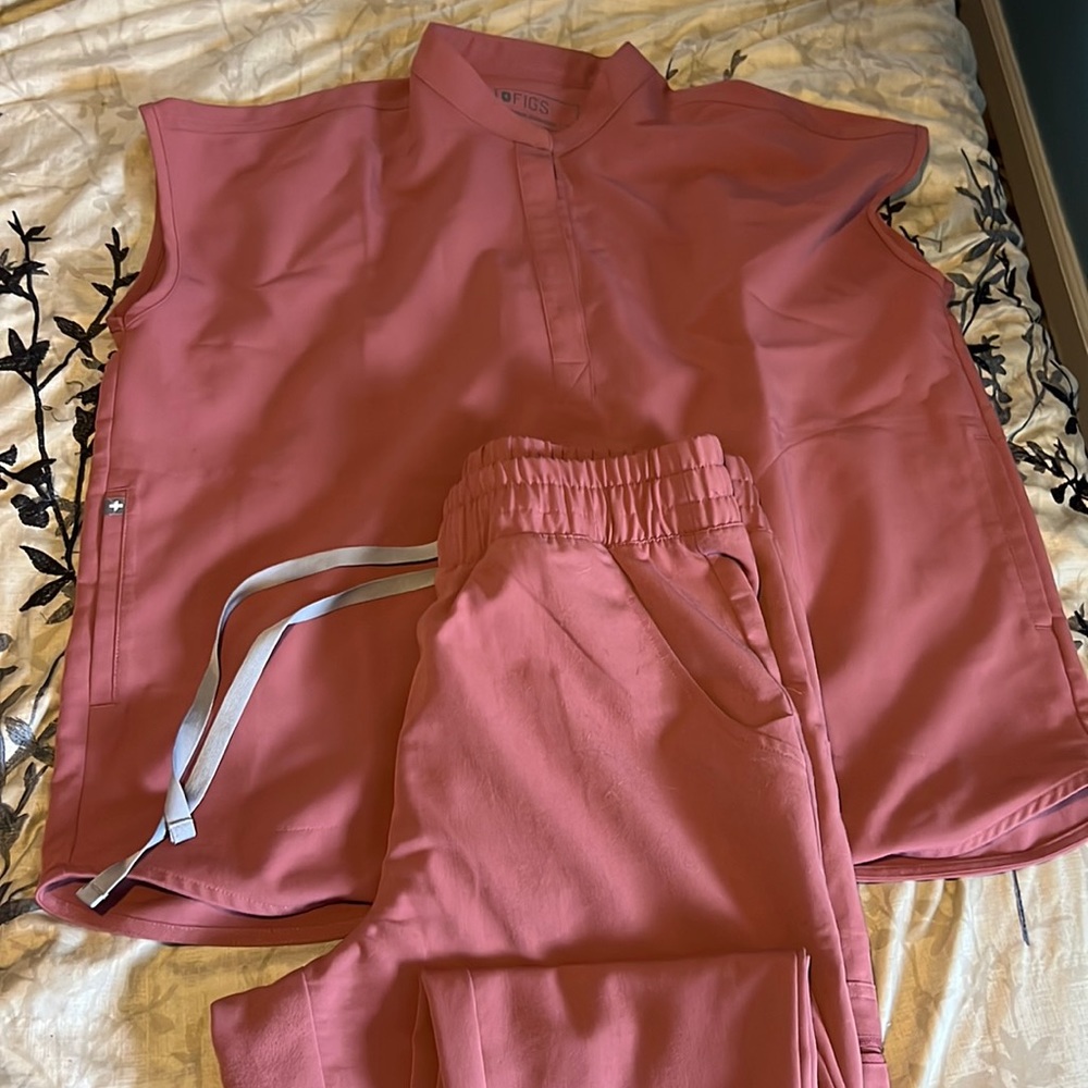 Full Set Womens Mauve Figs
